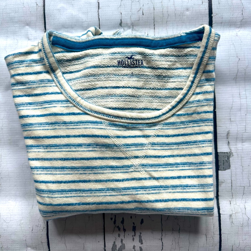 Mens Hollister striped short sleeve sweater/Terry cloth shirt size small NWOT
